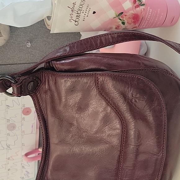 Vintage FRYE Melissa Wine Saddle Bag - Picture 14 of 15